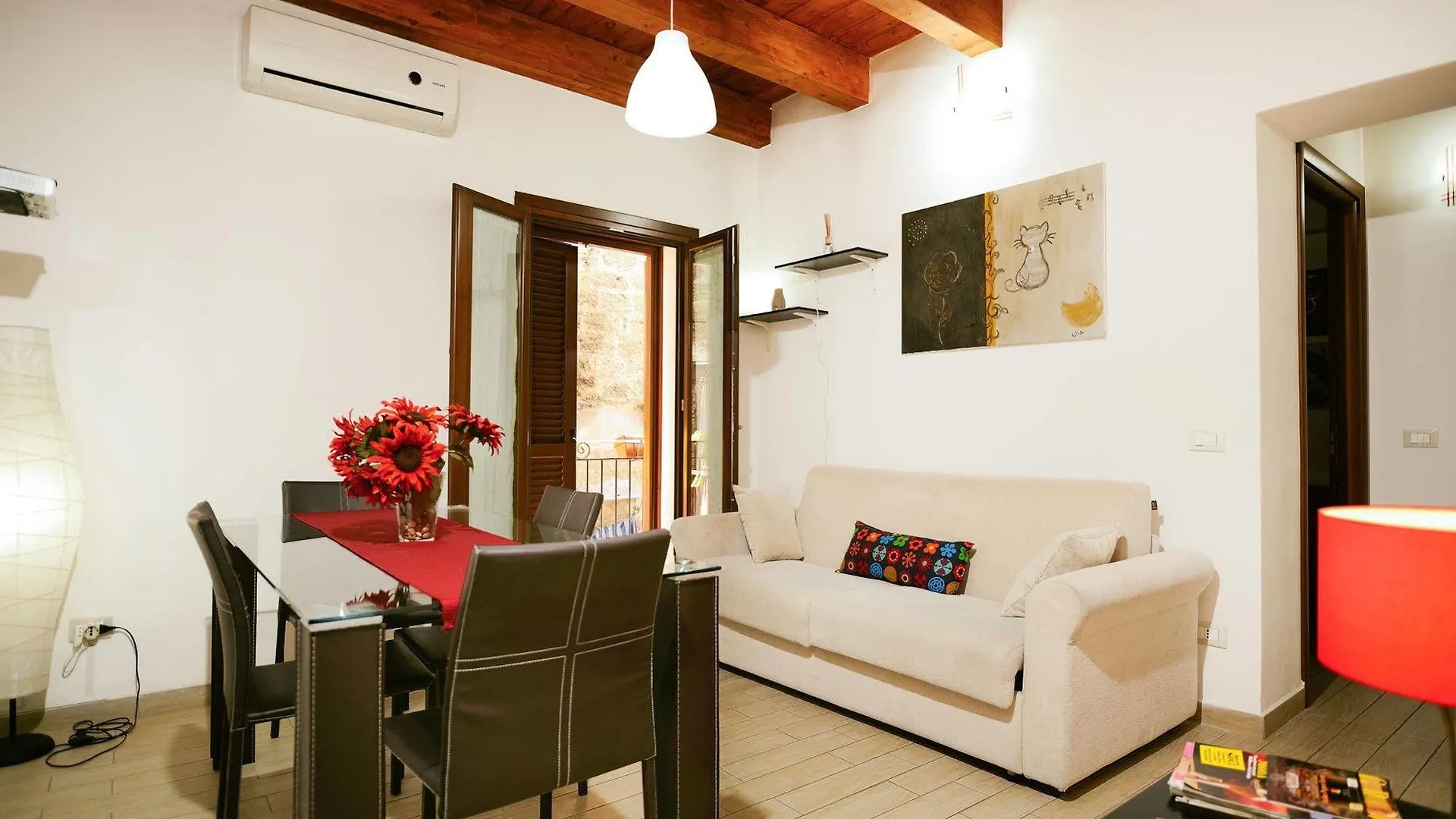 Apartment Casa Vacanze La Cattedrale Palermo Italy